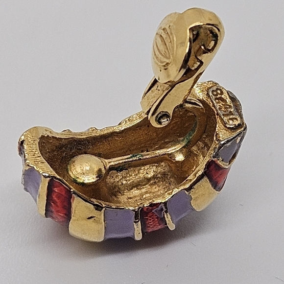 gold tone clip on earrings with red and purple enamel - Picture 4 of 5